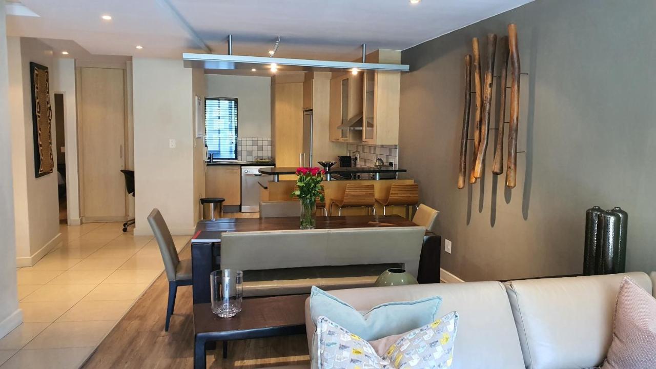 Zuri Residences Johannesburg Exterior foto
